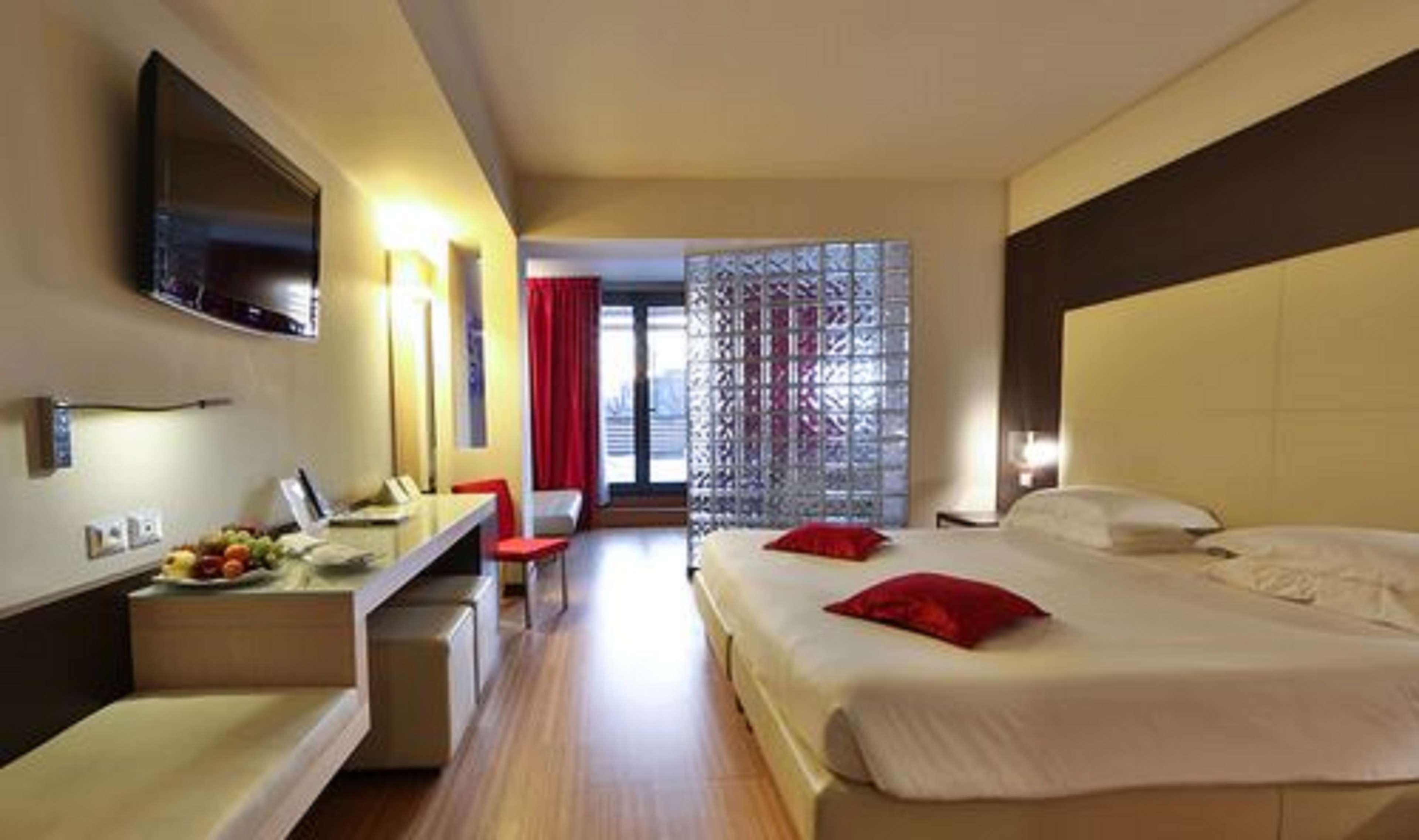 Best Western Plus Hotel Galileo Padova Esterno foto